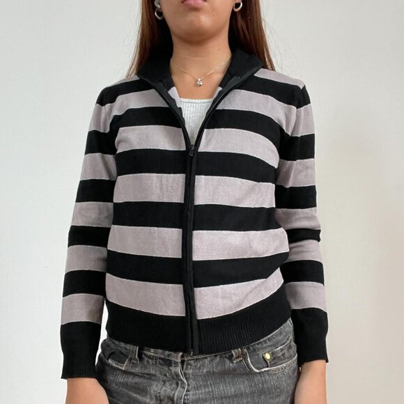 Vintage Black and Grey Striped Zip Up - Picture 3 of 4